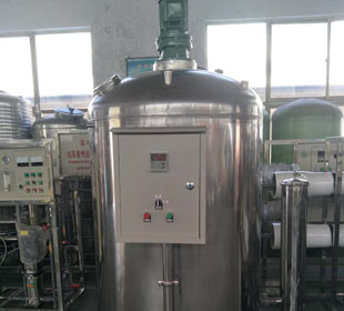 車(chē)用尿素設(shè)備罐